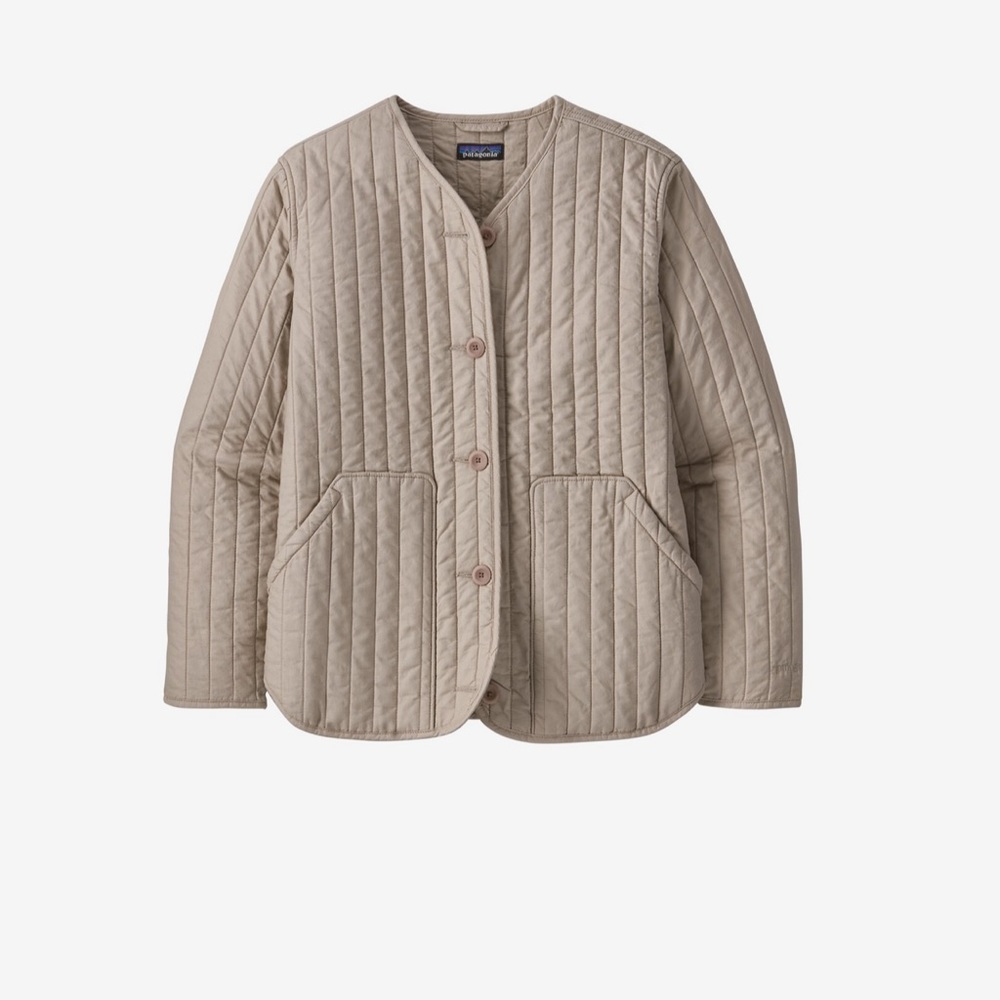 Patagonia - Women’s seldom traveled jacket (Medium)